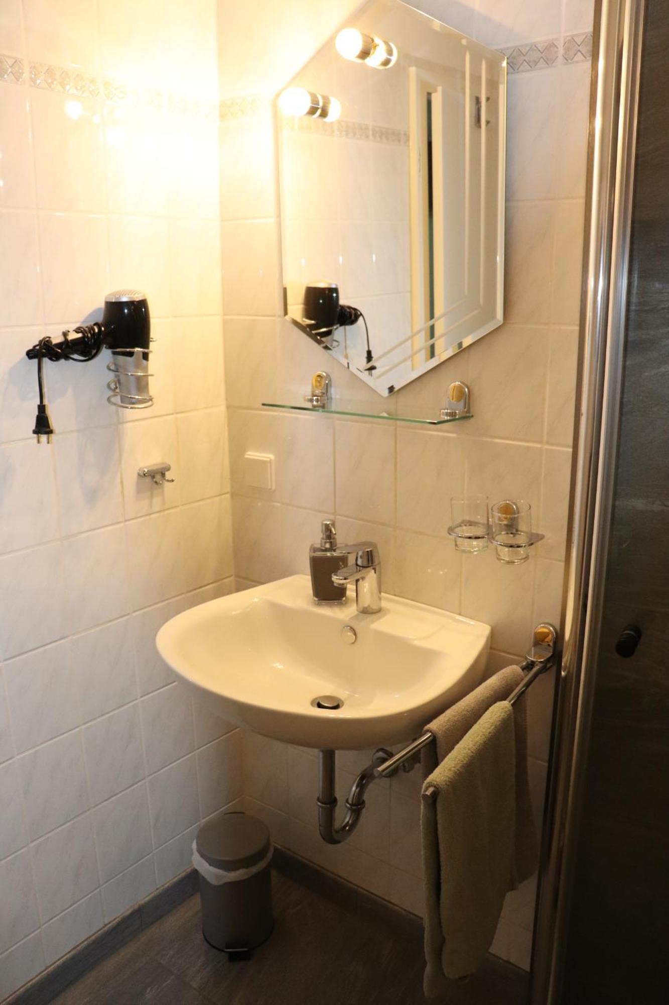 Pension Und Apartment Landhaus Fricke Calden Luaran gambar